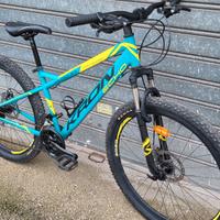 Bici 27,5" Kron ammortizzata freni a disco