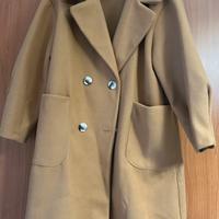 Cappotto color caramello in poliestere