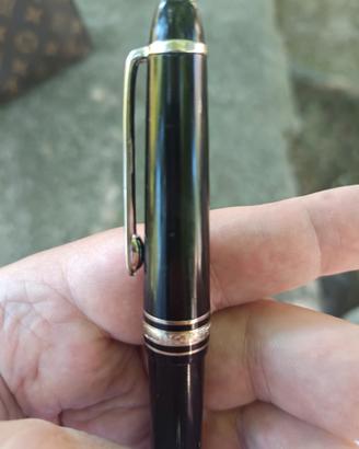 Penna sfera montblanc