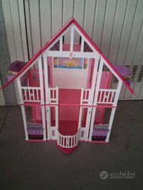 Casa barbie e accessori