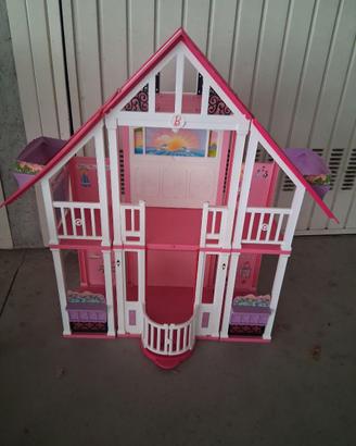 Casa barbie e accessori