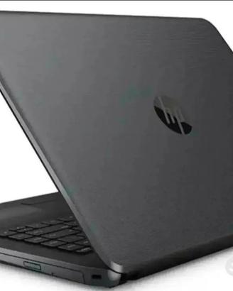 Pc portatile Hp i5 win 11pro SSd batteria come nuo