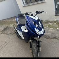 Scooter aerox 50