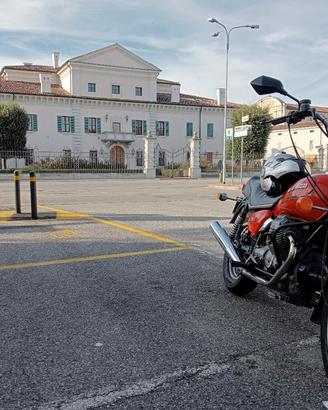 Moto Guzzi v350 c