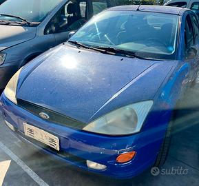 FORD FOCUS per ricambi usati