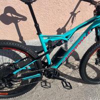 bicicletta Cannondale HABIT SL con motore