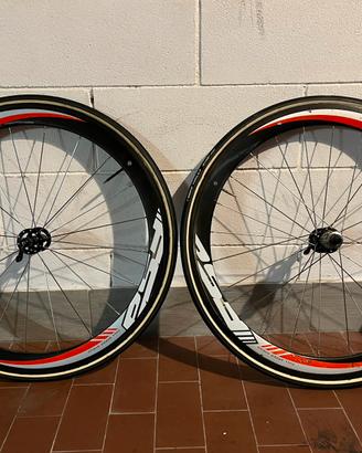 Ruote alto profilo in carbonio fsa