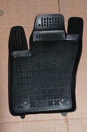 Set tappeti in gomma per Fiat Tipo 5P (356)