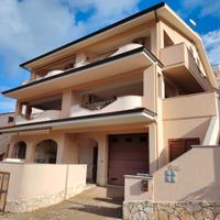 Appartamento con veranda vista mare