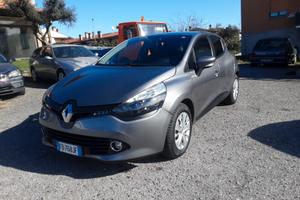 RENAULT CLIO BENZINA NEOPATENTATI
