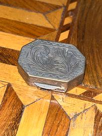 Porta pillole dell’800 in argento