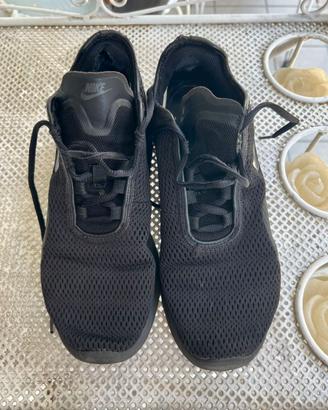 Scarpe Nere Nike