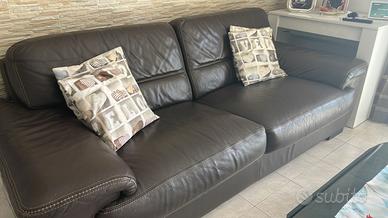 Divano letto in pelle