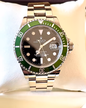 Rolex submariner Kermit 16610T