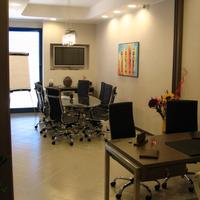 Uso ufficio zona latina fiori