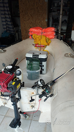 Gommone tender con motore 4 tempi