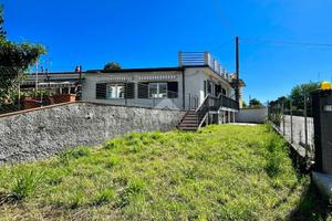 4 LOCALI A BORGO SAN LORENZO