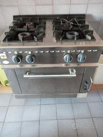 Cucina Professionale Plus 4 fuochi