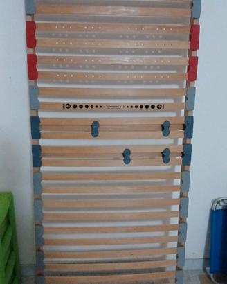 Rete singola con doghe senza piedi 30 euro
