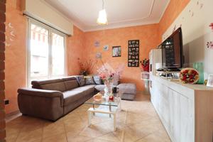 PORZIONE DI BIFAMILIARE A PORTO MANTOVANO