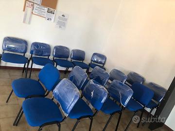 sedie da ufficio o sala d'attesa 