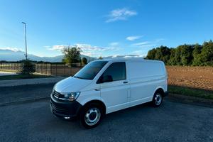 Vw t6 Transporter 2017