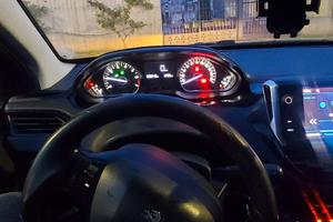 peugeot 208 2017 gpl 