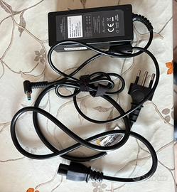 Alimentatore da 65w per notebook