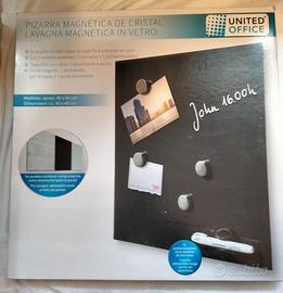 Lavagna magnetica in vetro a parete 40x40