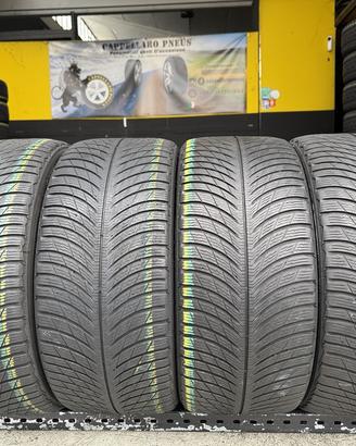 4 Gomme 245/40R18 Michelin Invernali 80% residui