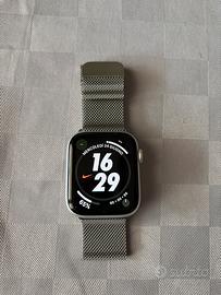 Apple Watch serie 6 - 44 mm - alluminio