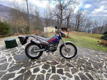 Moto da trial Beta Alp 200