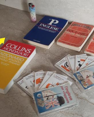 Parlare spagnolo inglese e francese