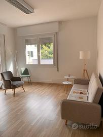 Stanza per professionisti in nuovo studio a Padova