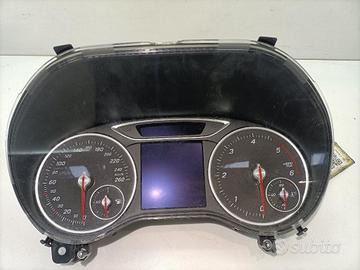 QUADRO STRUMENTI CENTRALE LIVELLI MERCEDES Classe