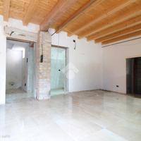 VILLA A SCHIERA D'ANGOLO A RONCADE