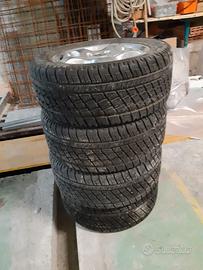 4 GOMME 145/50 da neve con cerchi in lega bentlay