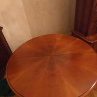 Tavolo classico estensibile