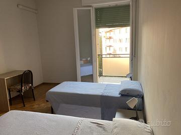 Posto letto in camera doppia per STUDENTESSA