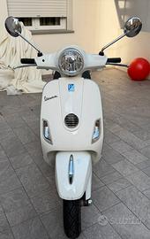 Vespa Lx 125 ie