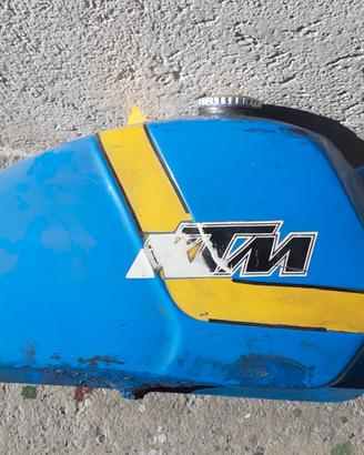 MV Agusta Serbatoi Ktm Italjet