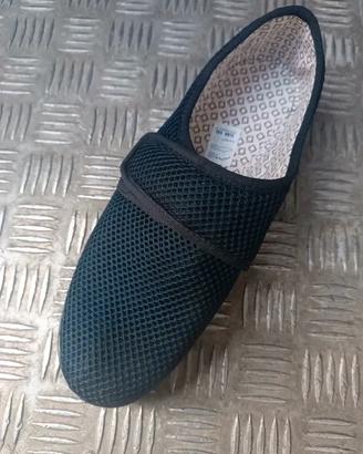 scarpa pantofola 45 uova traforata