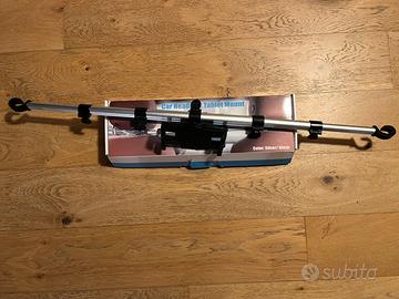 Porta tablet da auto