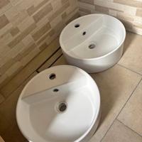 Lavabo rotondo da appoggio