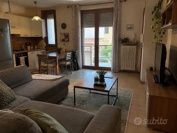 Ampio bilocale con balcone e cantina a Ornago (MB)