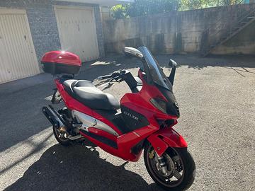 Scooter Gilera nexus 500