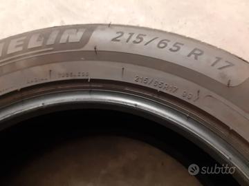 Copertoni 215/65 R17 estivi Michelin - GLA 180