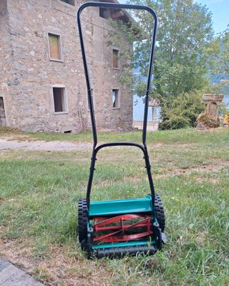 Tosaerba manuale Bosch AHM 30