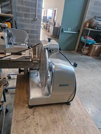 affettatrice per carne