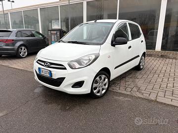 Hyundai i-10 2013